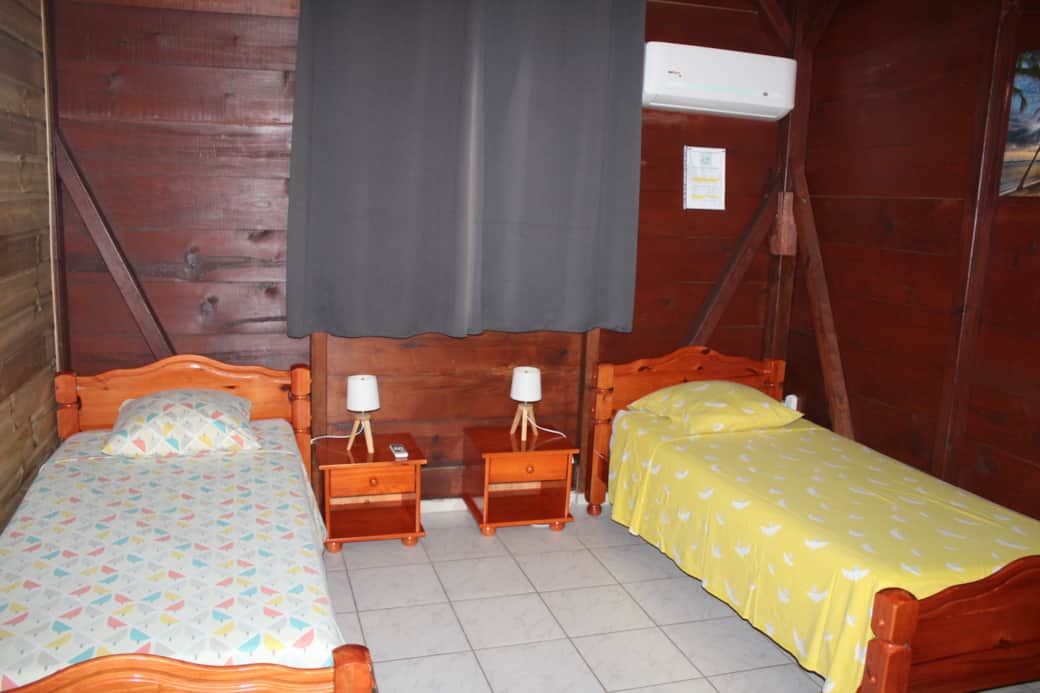 Wooden Kaz 2 lits simples vue d'ensemble