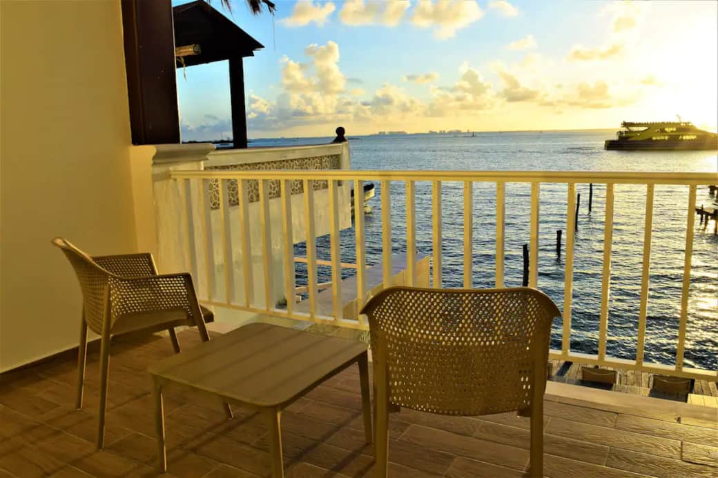 Marina Bartolome - Bartolome Suites - Oceanfront - Isla Mujeres - Vacation Rentals - Bedroom - Pool Marina Bartolome - Bartolome Suites - Oceanfront - Isla Mujeres - Vacation Rentals - Bedroom - Pool