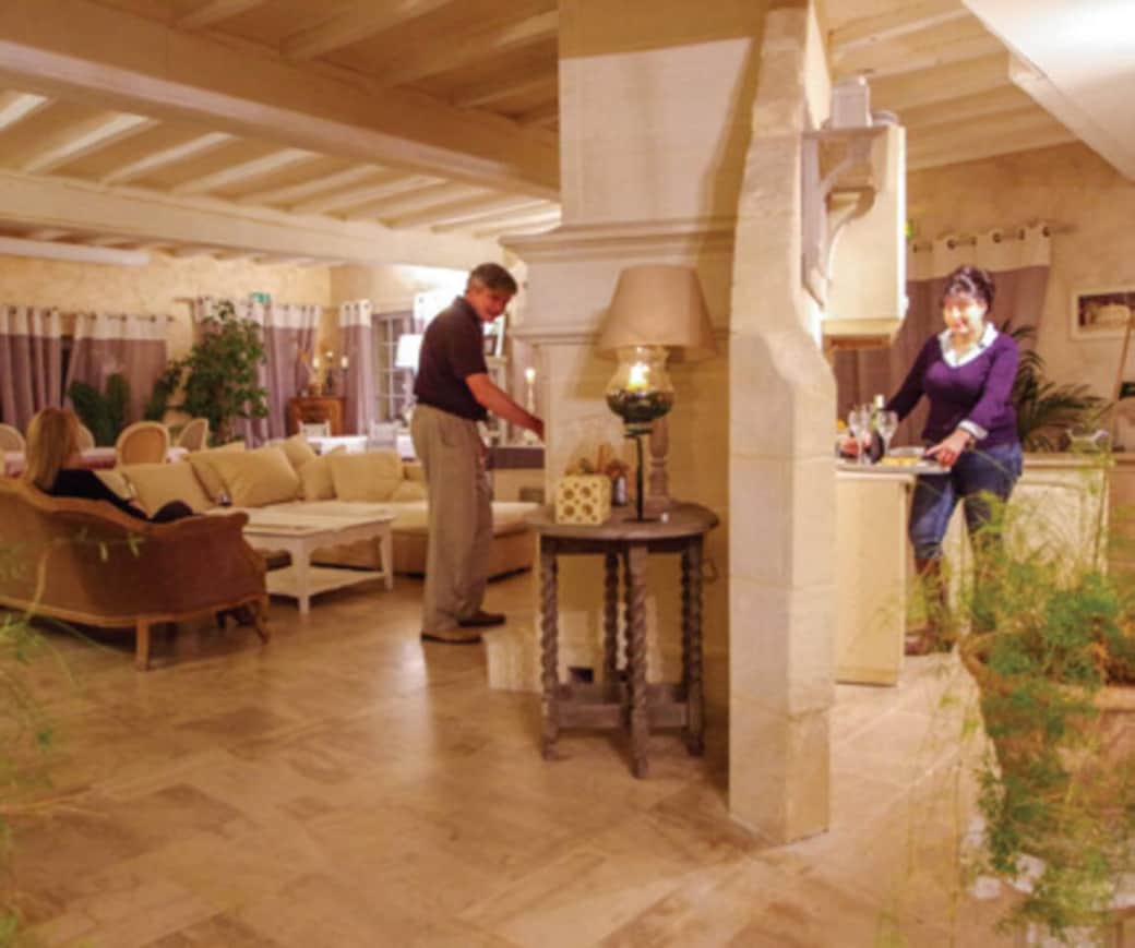 Salle de petits déjeuners avec un coin cuisine Salle de petits déjeuners avec un coin cuisine