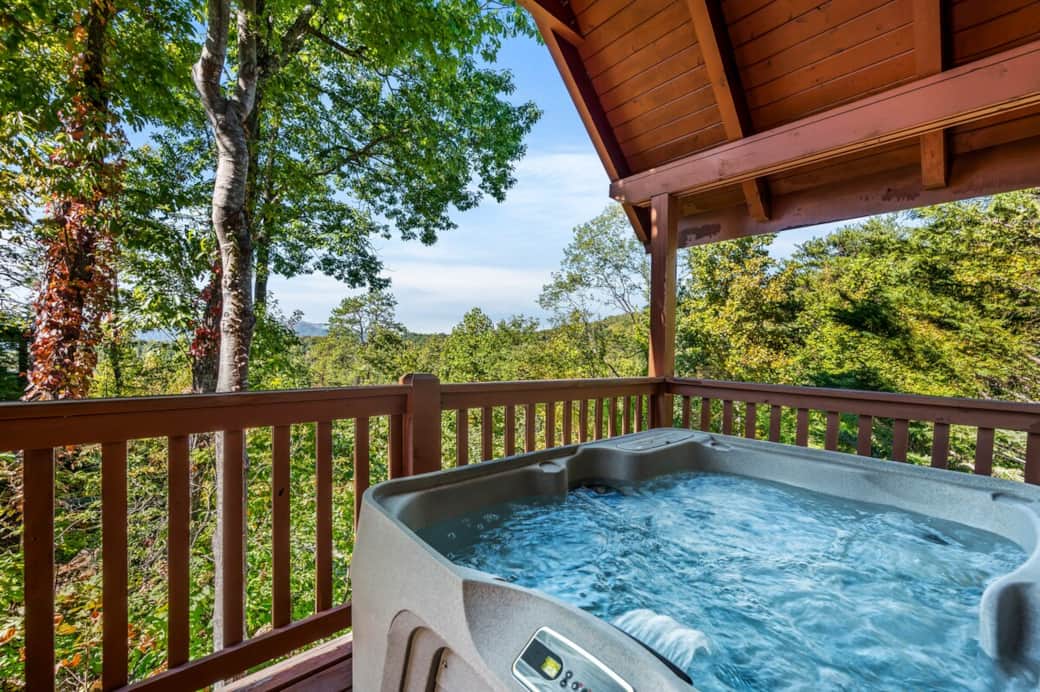 4 Person Hot Tub on The Front Deck.