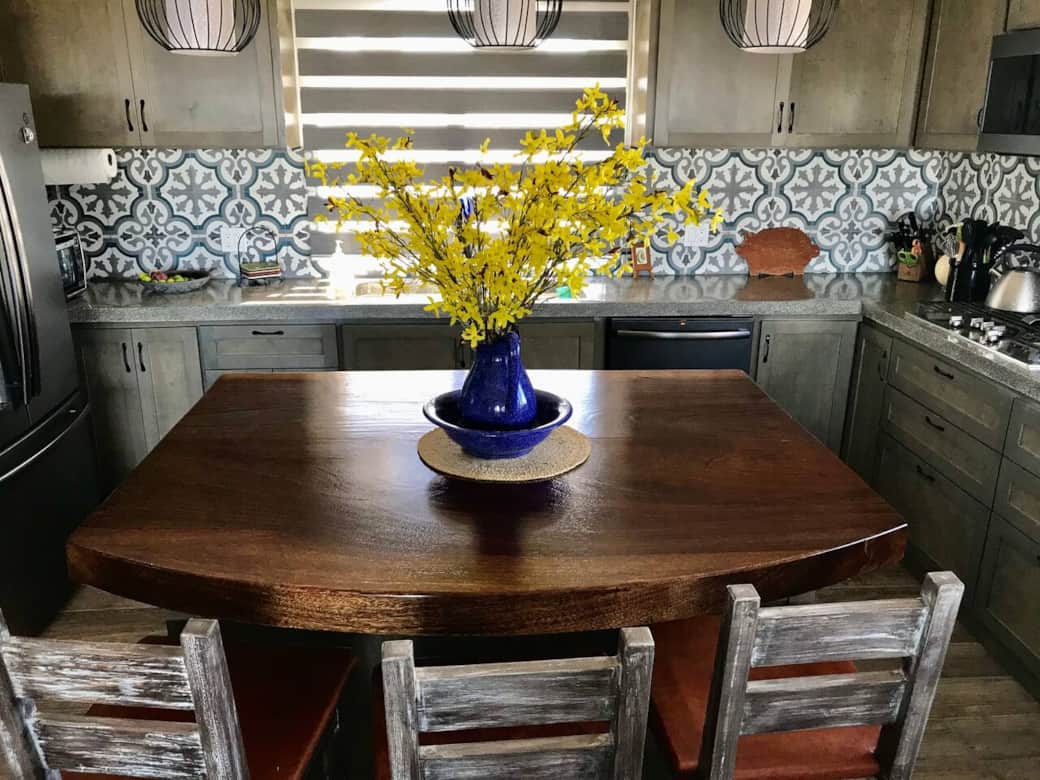A fully-equipped kitchen allows you to cook at home.  Or, hire one of the many talented local chefs to come in and pamper you.