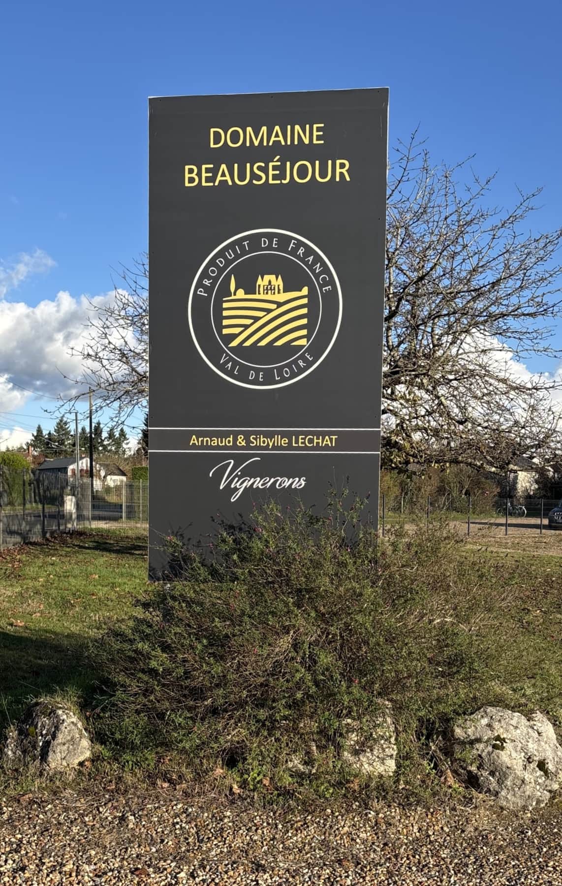 Panneau entrée domaine.jpeg