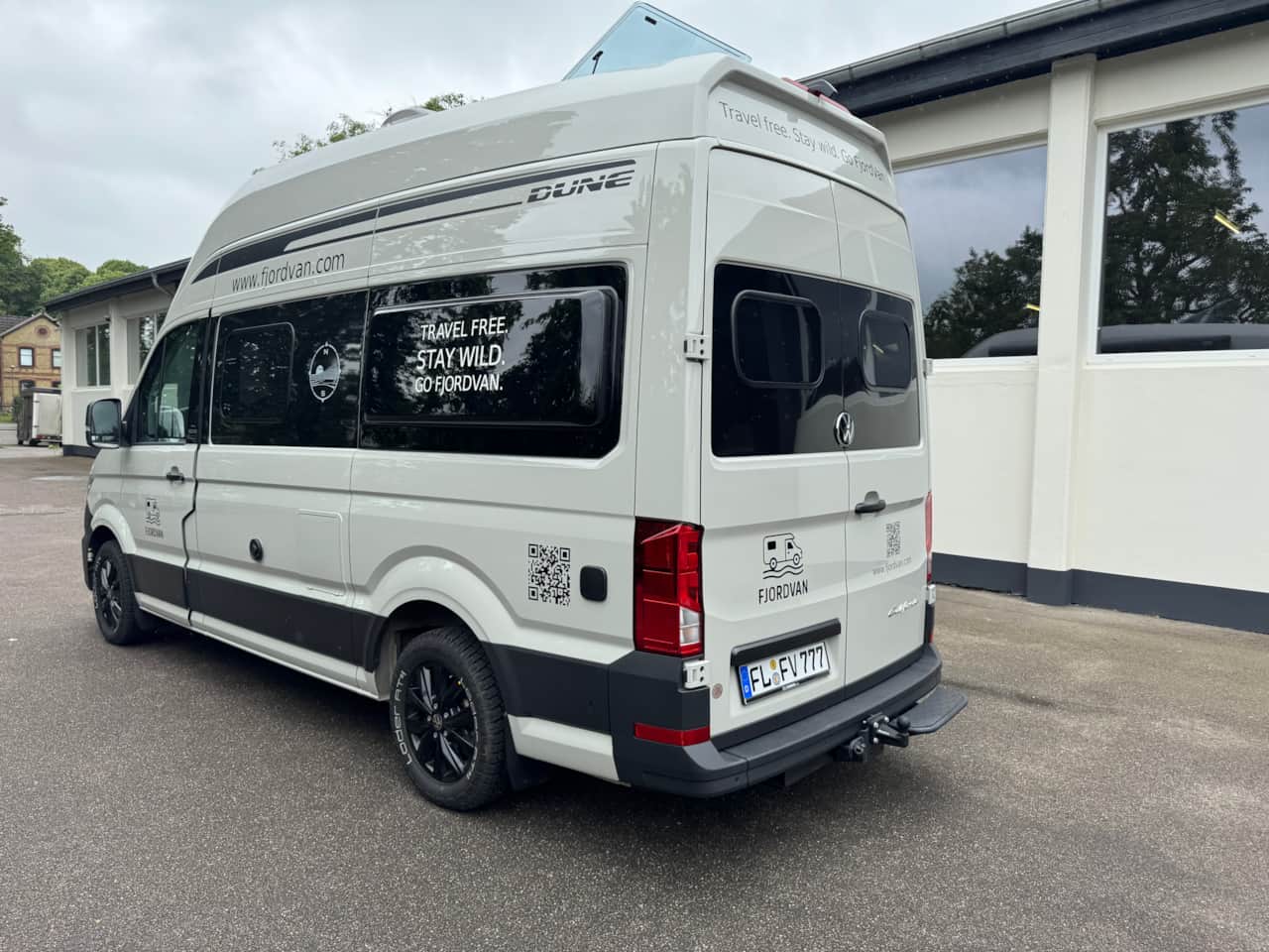 FJORDVAN - Grand California „DUNE“