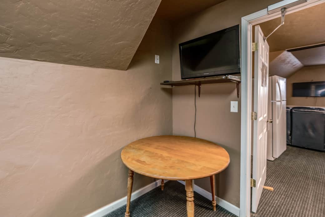 BrokenSpokeMotel 0116