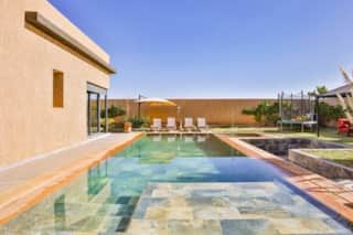 Villa Sakina, trampoline, ping-pong, cuisinière — photo 2