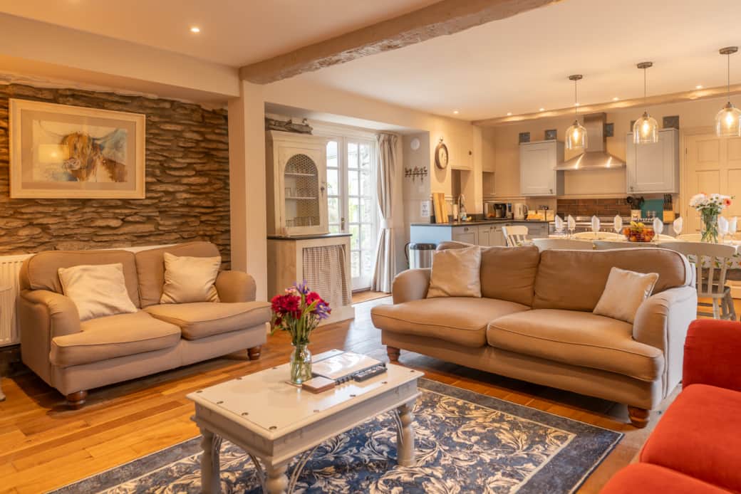 Lounge-kitchen-area