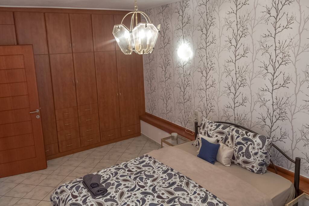 Luxury City Center Apartment