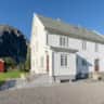 Rental image
