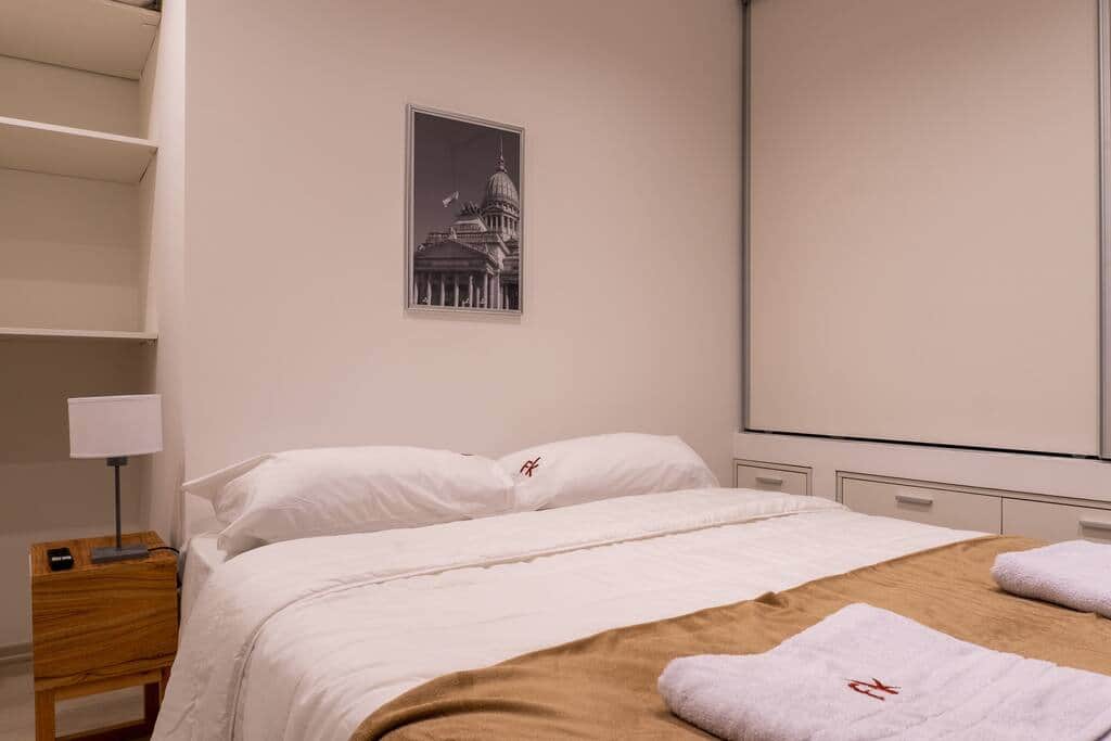 Cama