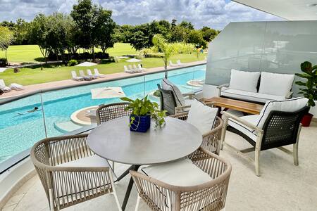 2nd floor Pool view 1 bedroom condo Cana Rock Star photo 4