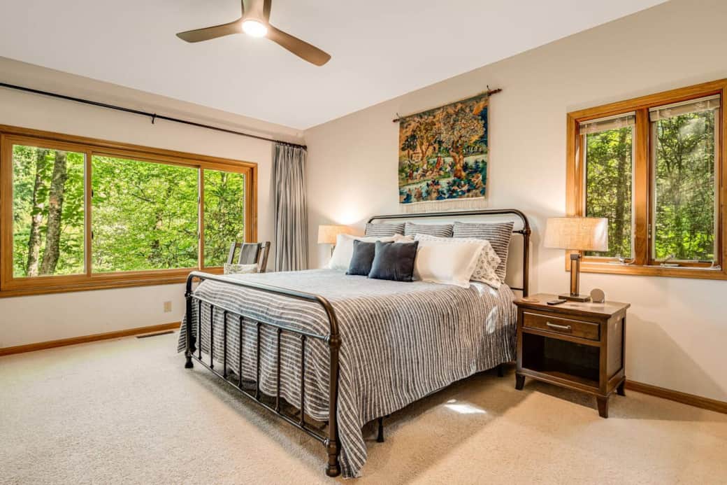 Main Bedroom | King Bed | First Floor | River View