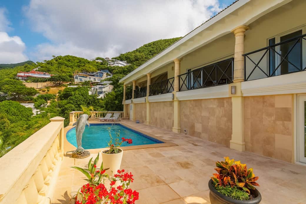 Mediterranean Villa with Pool and Garden