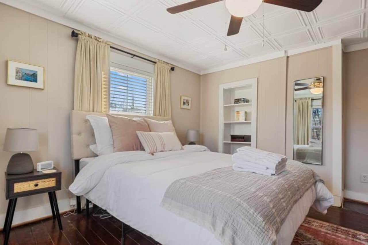 Bedroom #1