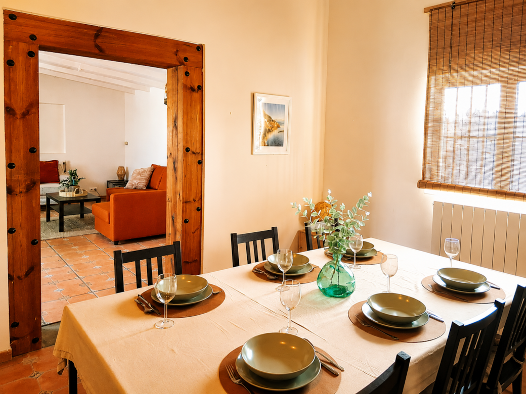 Kitchen Dining Table