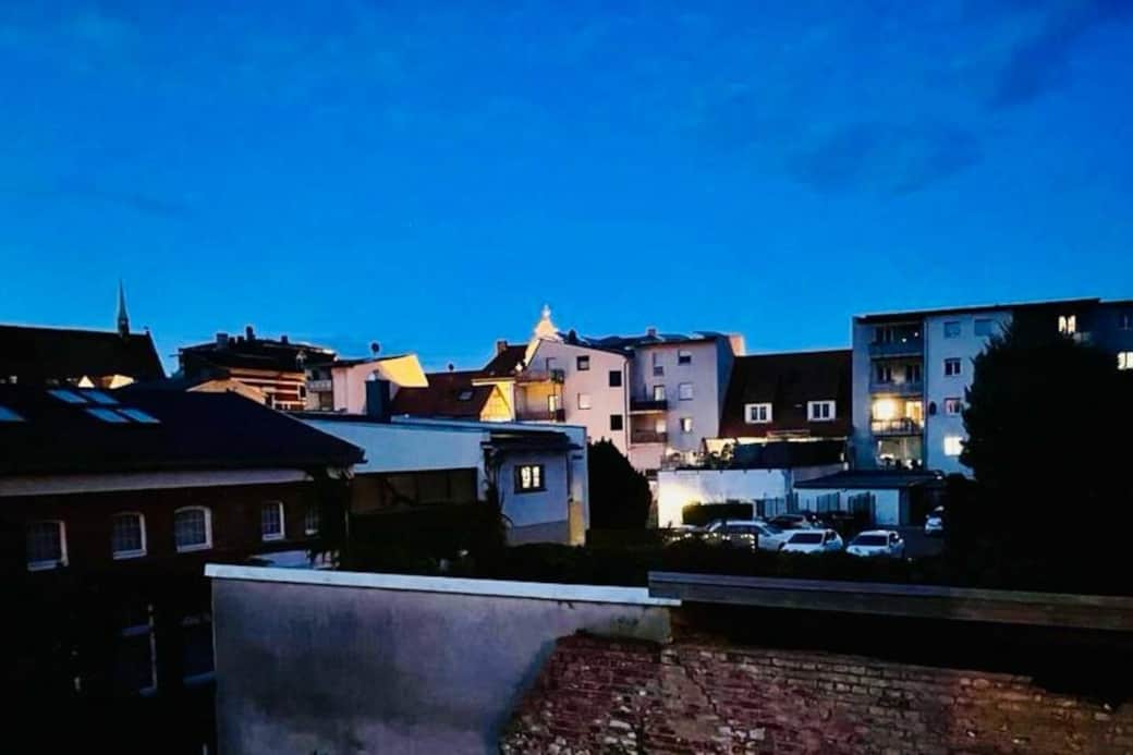 Ausblick aus dem Fenster/vom Balkon