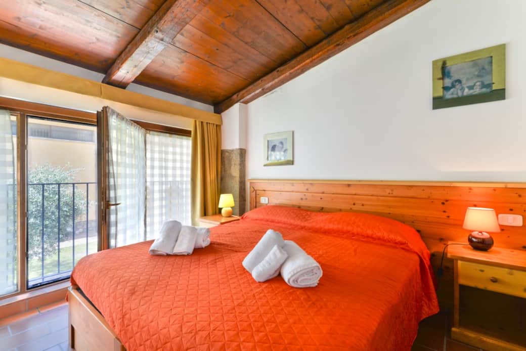 Prenota dai Superhost: piscina, parcheggio privato e self check-in. Non lontano dalla Val d'Orcia, San Filippo, Saturnia e Monte Amiata. Vicino piste da neve di Castel del Piano, la tua casa vacanze di qualità ti aspetta per momenti indimenticabili Prenota dai Superhost: piscina, parcheggio privato e self check-in. Non lontano dalla Val d'Orcia, San Filippo, Saturnia e Monte Amiata. Vicino piste da neve di Castel del Piano, la tua casa vacanze di qualità ti aspetta per momenti indimenticabili