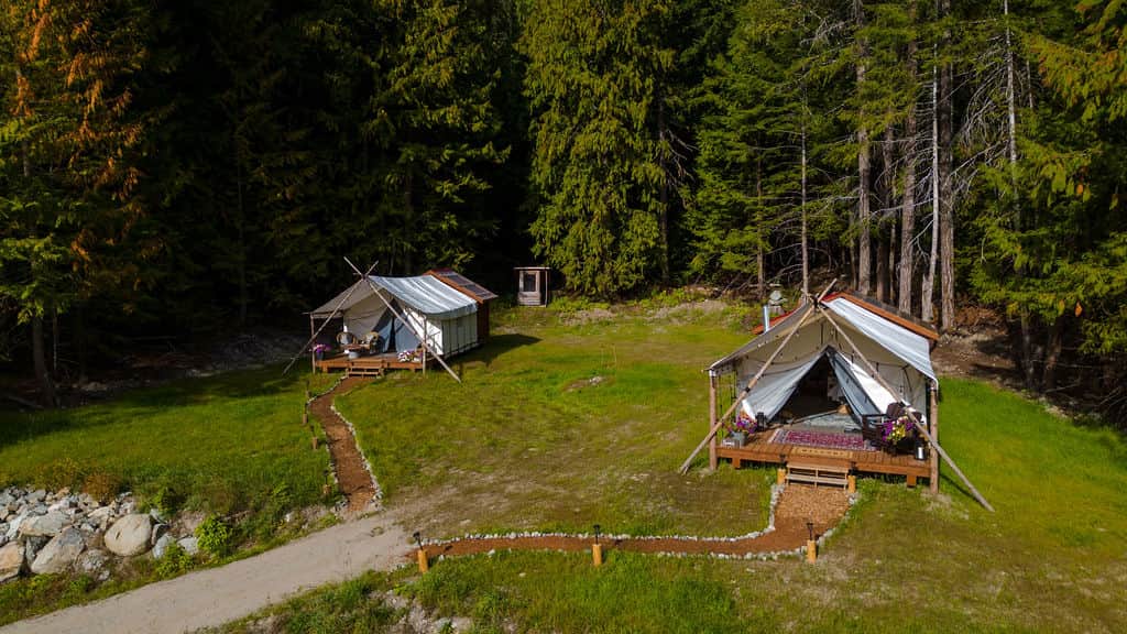 Arjuna (left) and Noomst tents