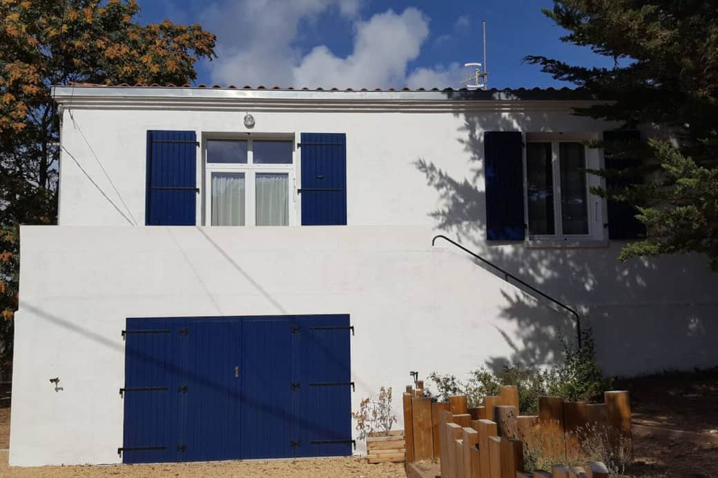 Maison côté rue Maison côté rue