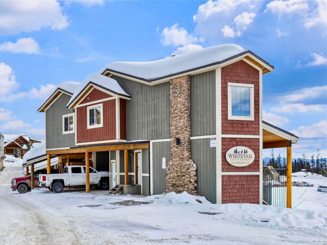 Whitetail1: Large, End Unit Chalet Whitetail1: Large, End Unit Chalet