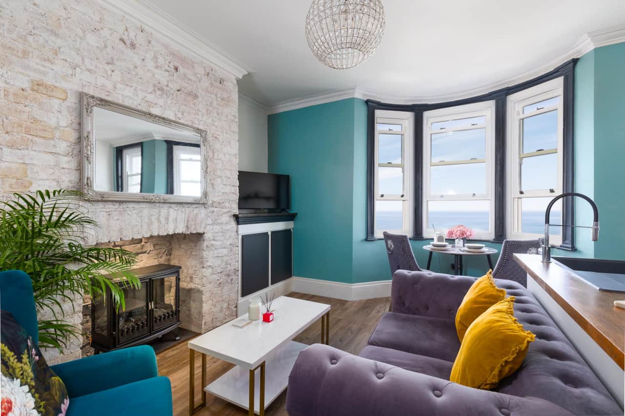 Navigator with sea views lounge