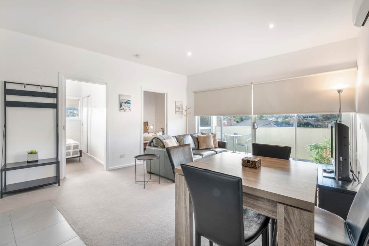 Open Plan Living and Dining 01