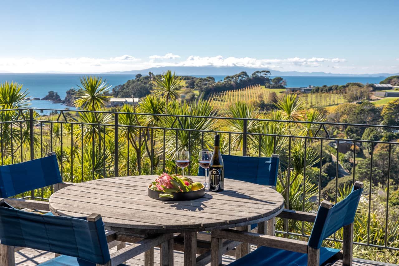 Alfresco Dining