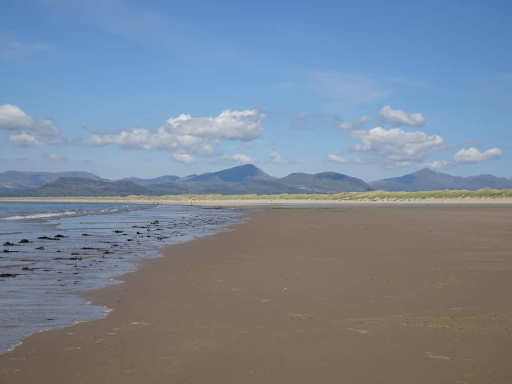 Harlech-Beach-Snowdonia