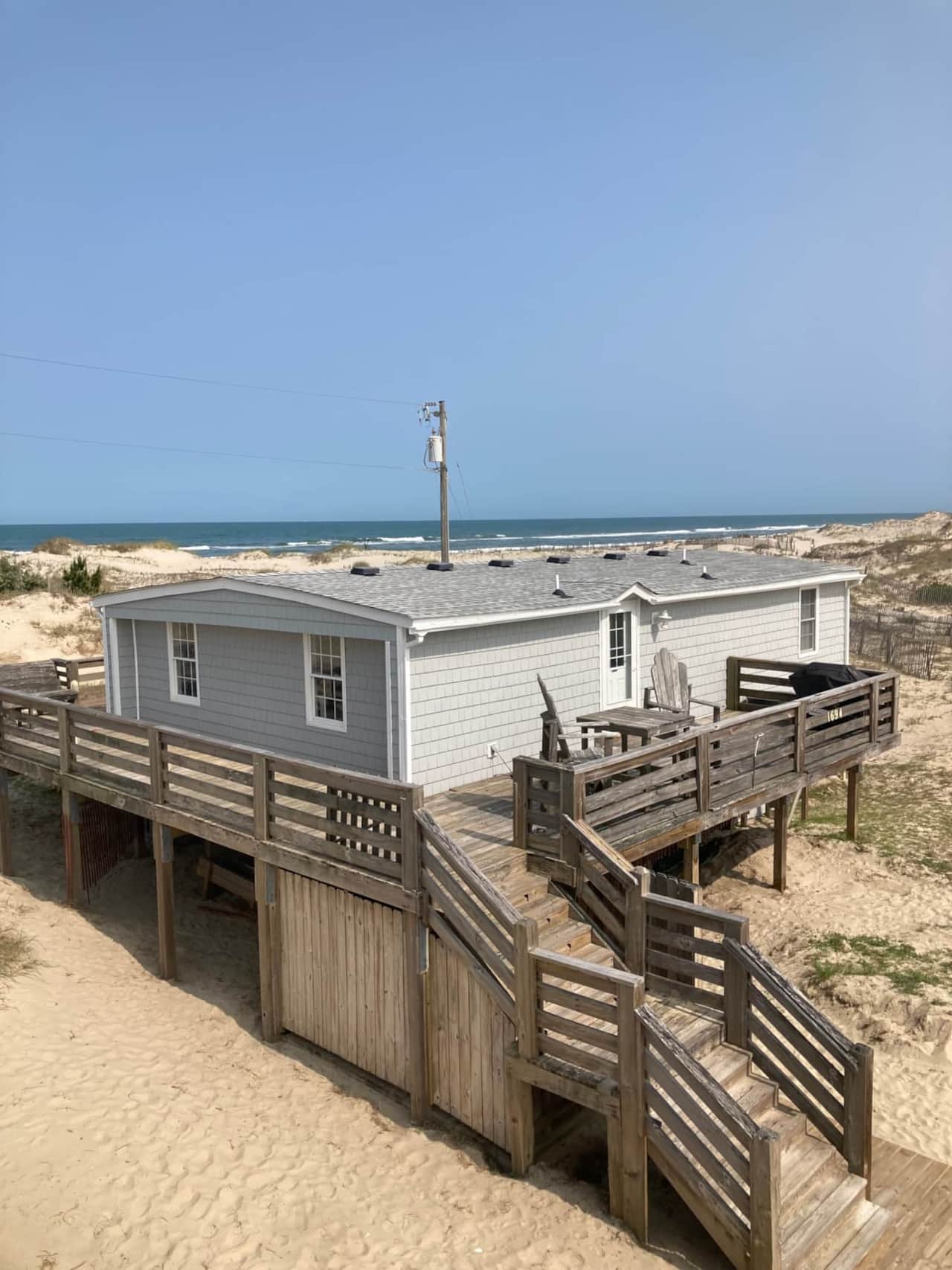 Modest ocean front, 3 bedroom cottage