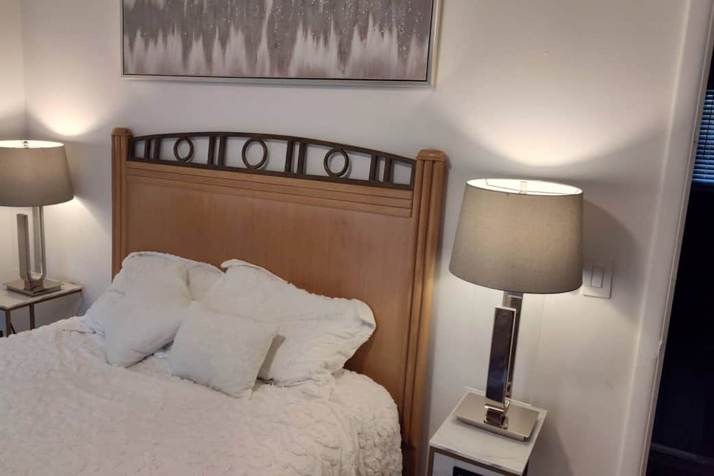 Queen bedroom 1 Queen bedroom 1