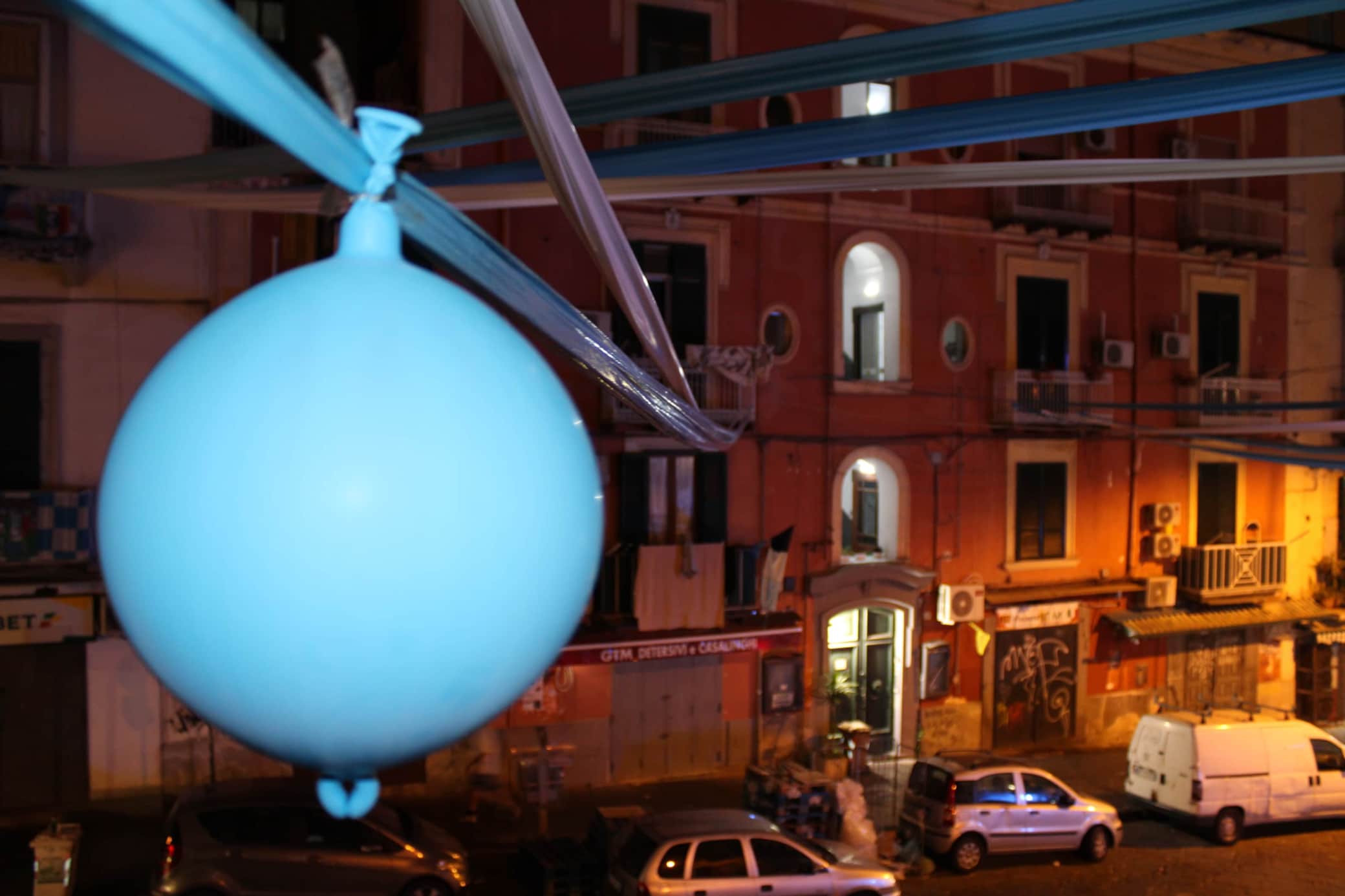 https://l.icdbcdn.com/oh/6ee26792-5f2a-43d5-a70b-3c53e512a1d3.jpg?w=2080-6