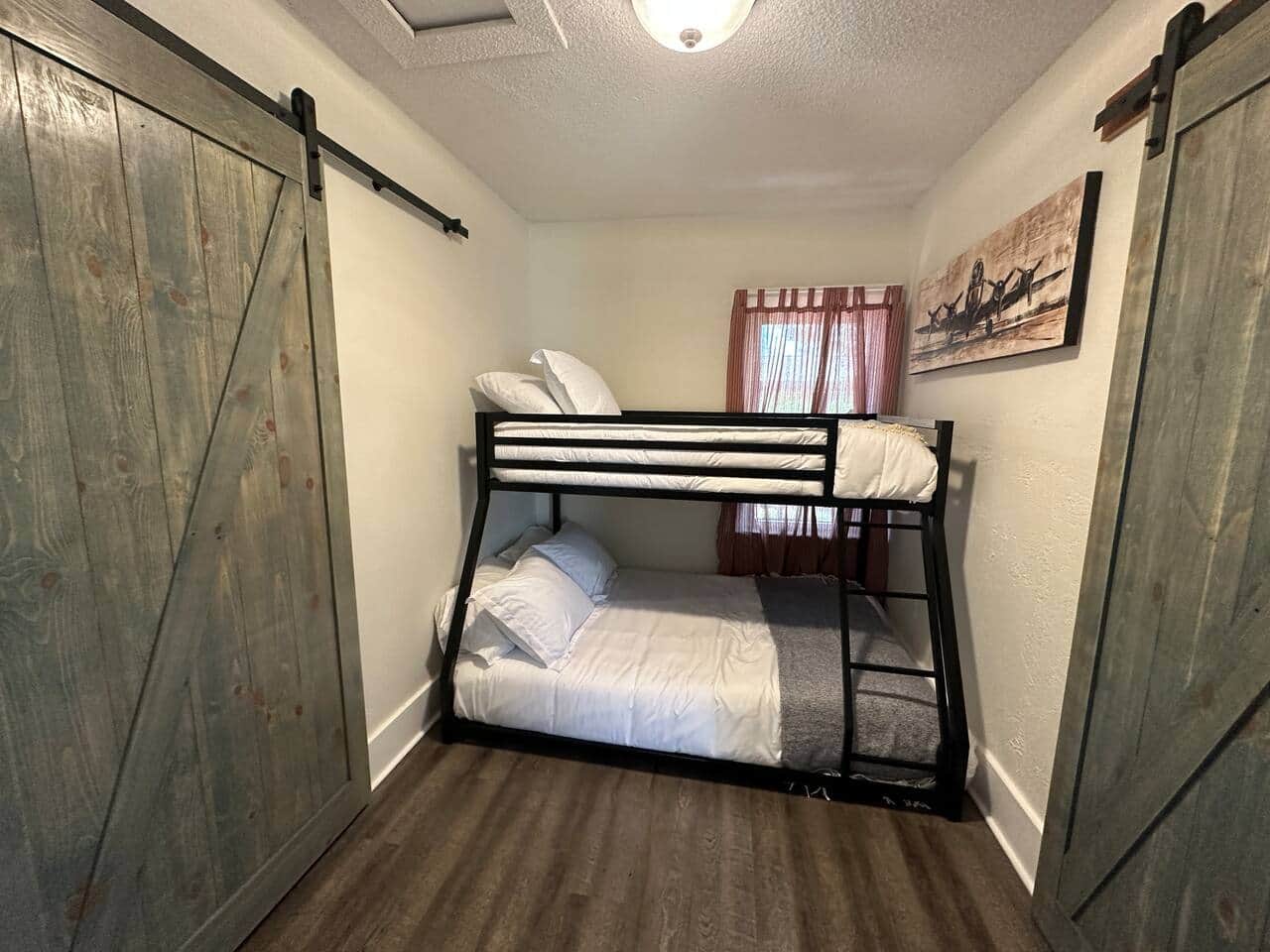 Heather's 5th Street Late Checkout WY Sheridan Wyoming