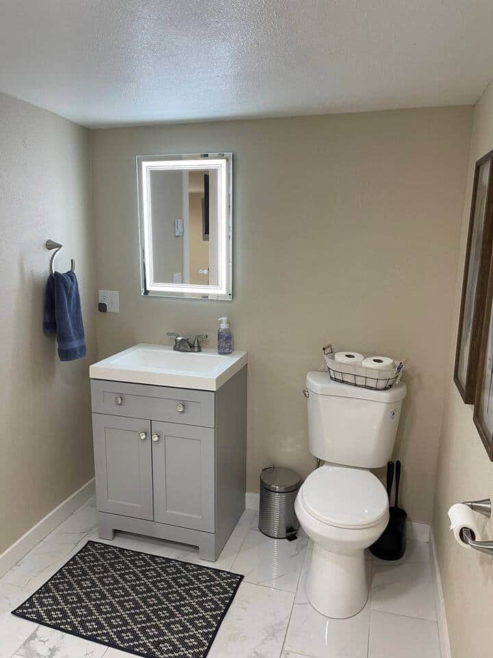 Bathroom Bathroom