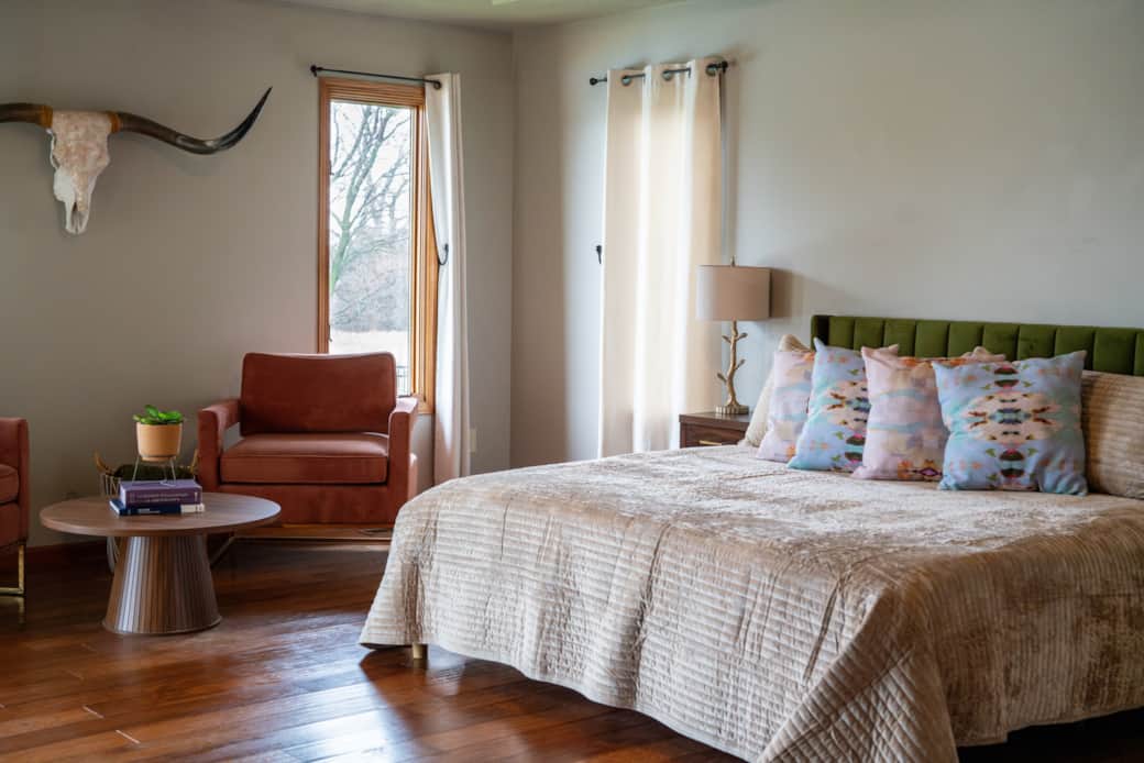 Master Suite (King)