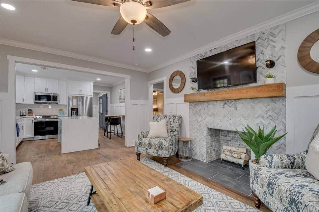 Comfortable Living Room