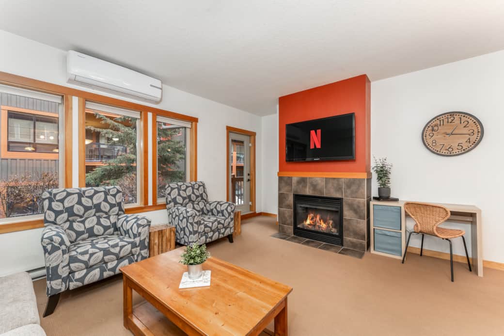 Living Room with gas fireplace and smart tv Living Room with gas fireplace and smart tv