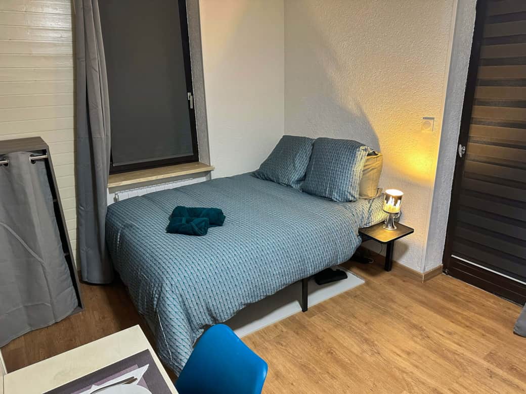 STUDIO 0003 IMG 6108