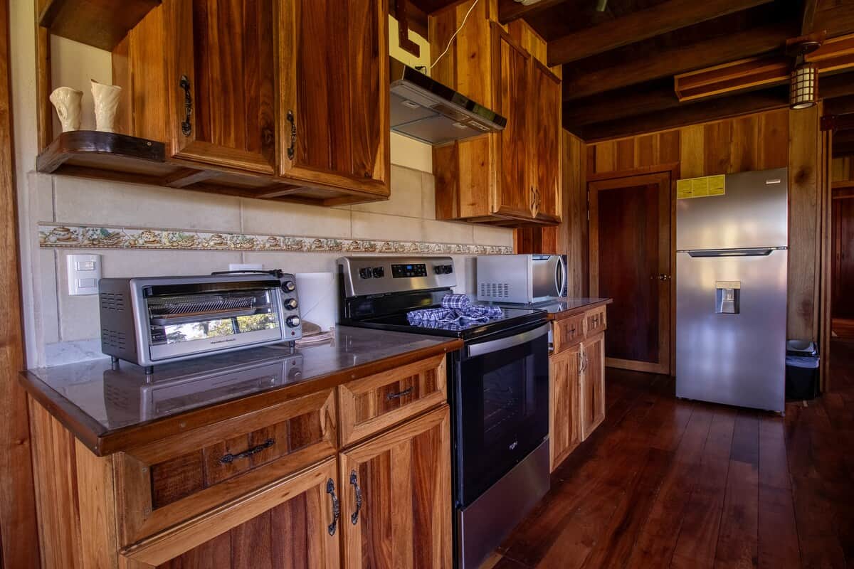 Fully equipped kitchen with everything you need to prepare delicious home-cooked meals.