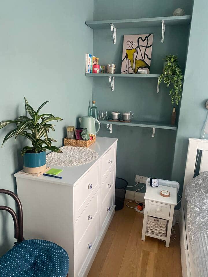 Bright and charming bedroom corner with stylish decor for a relaxing London escape Bright and charming bedroom corner with stylish decor for a relaxing London escape