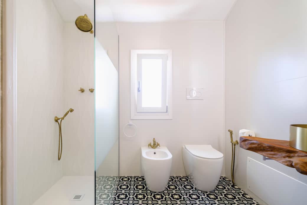 Bathroom Walk-in Shower Brass Finishes Bathroom Walk-in Shower Brass Finishes