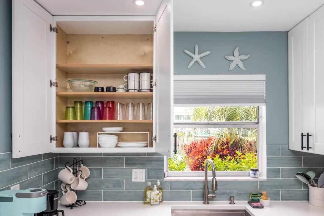 Fully stocked kitchen for all your cooking needs - dine in, island style! Fully stocked kitchen for all your cooking needs - dine in, island style!