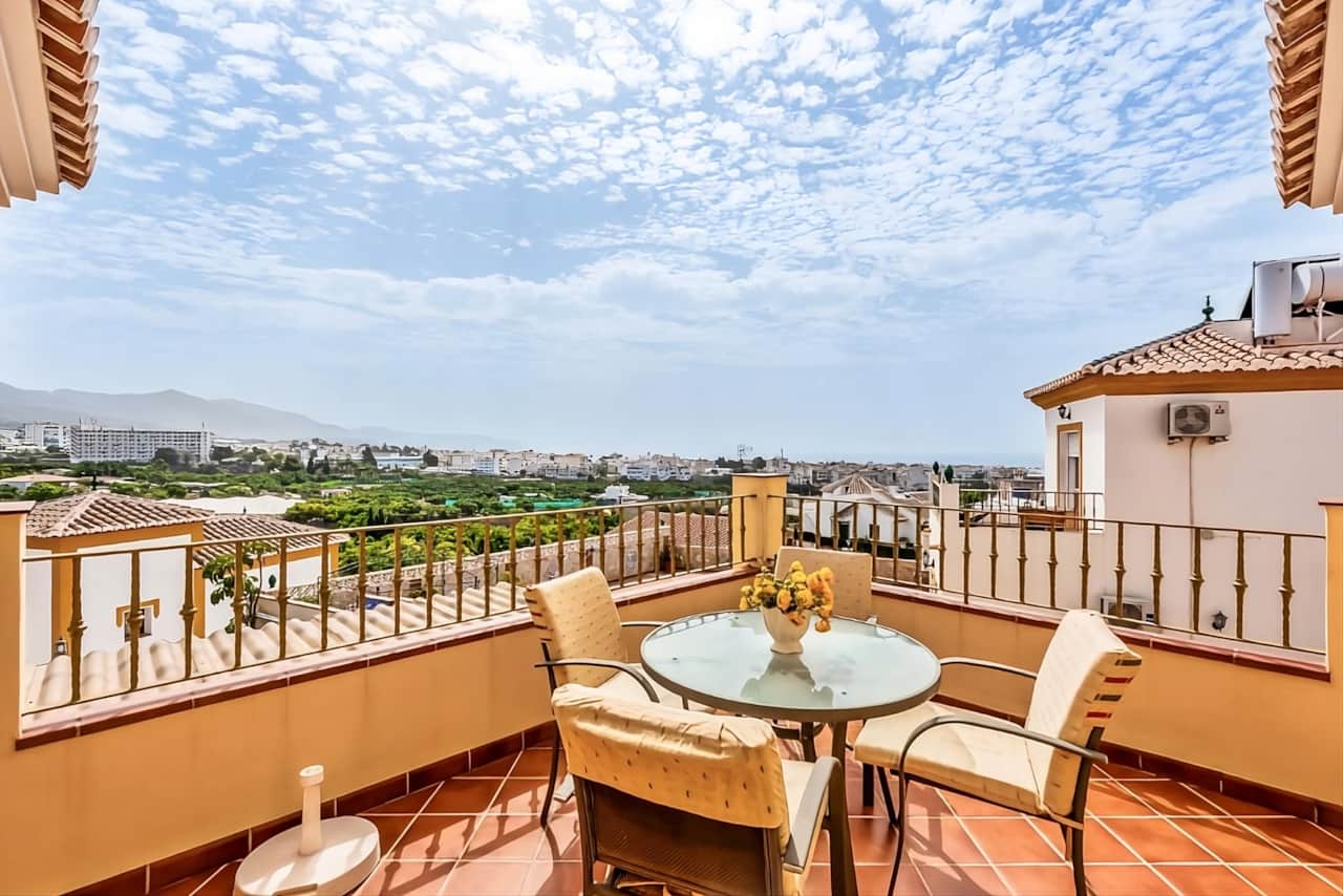 Terrace with Mediterranean views, holiday villa in Nerja