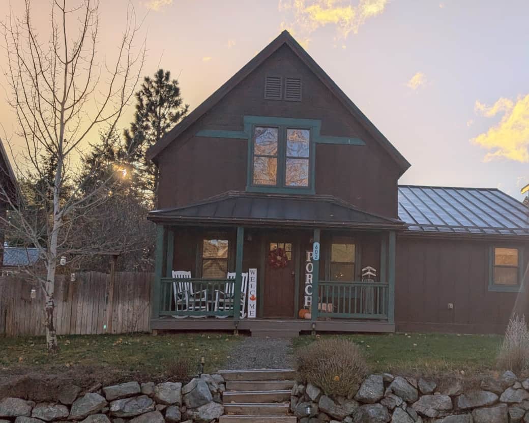 Welcome to The Porch - Your Roslyn Home