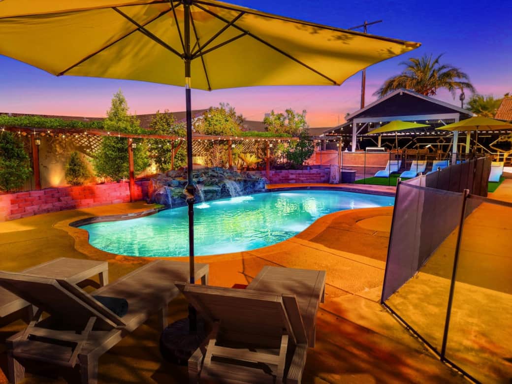 Trending Luxury Villa with Amazing Pool and Amazing Views. LUXE Resort Style Backyard. Design to meet and exceed your vacation needs. 