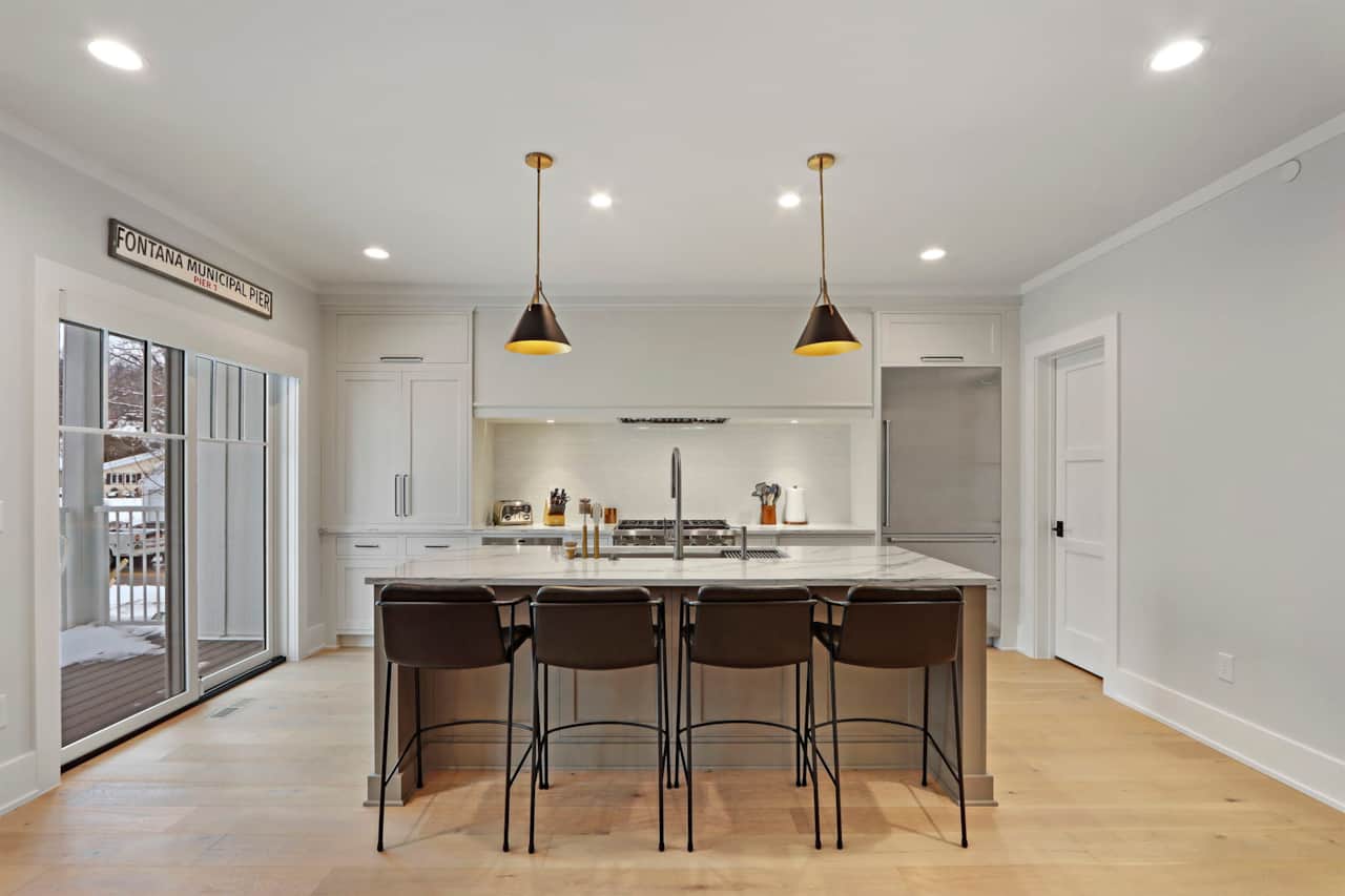 Kitchen (2nd floor)