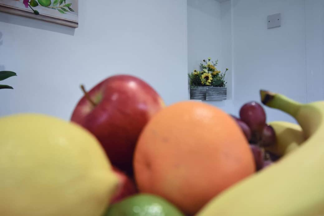 A pop of colour and a touch of care. Every corner considered, from fresh fruit to cheerful blooms that brighten your stay.