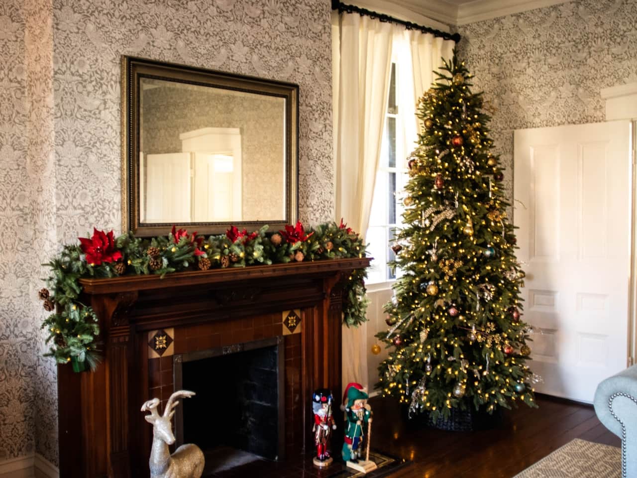 the-willis-james-holiday-parlor.jpeg