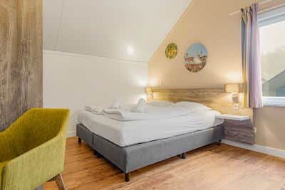 Schlafzimmer 2