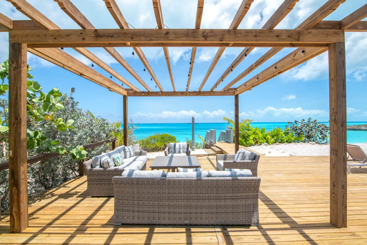 Love Beach House - Exuma Exclusives
