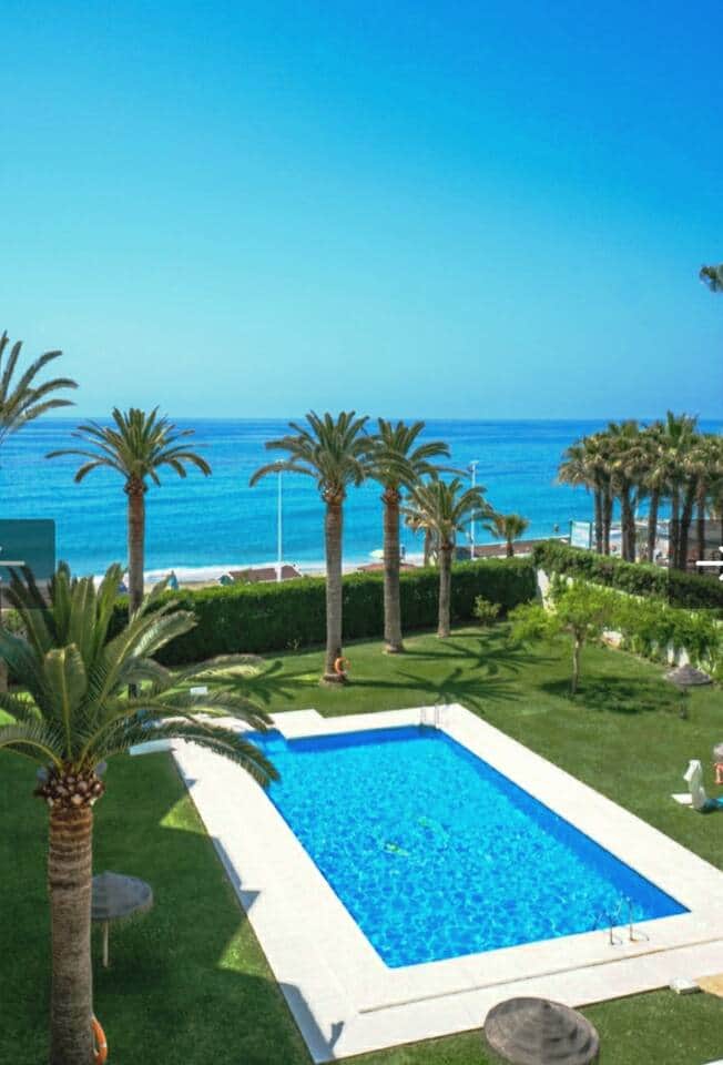 Piscina comunitaria Piscina comunitaria