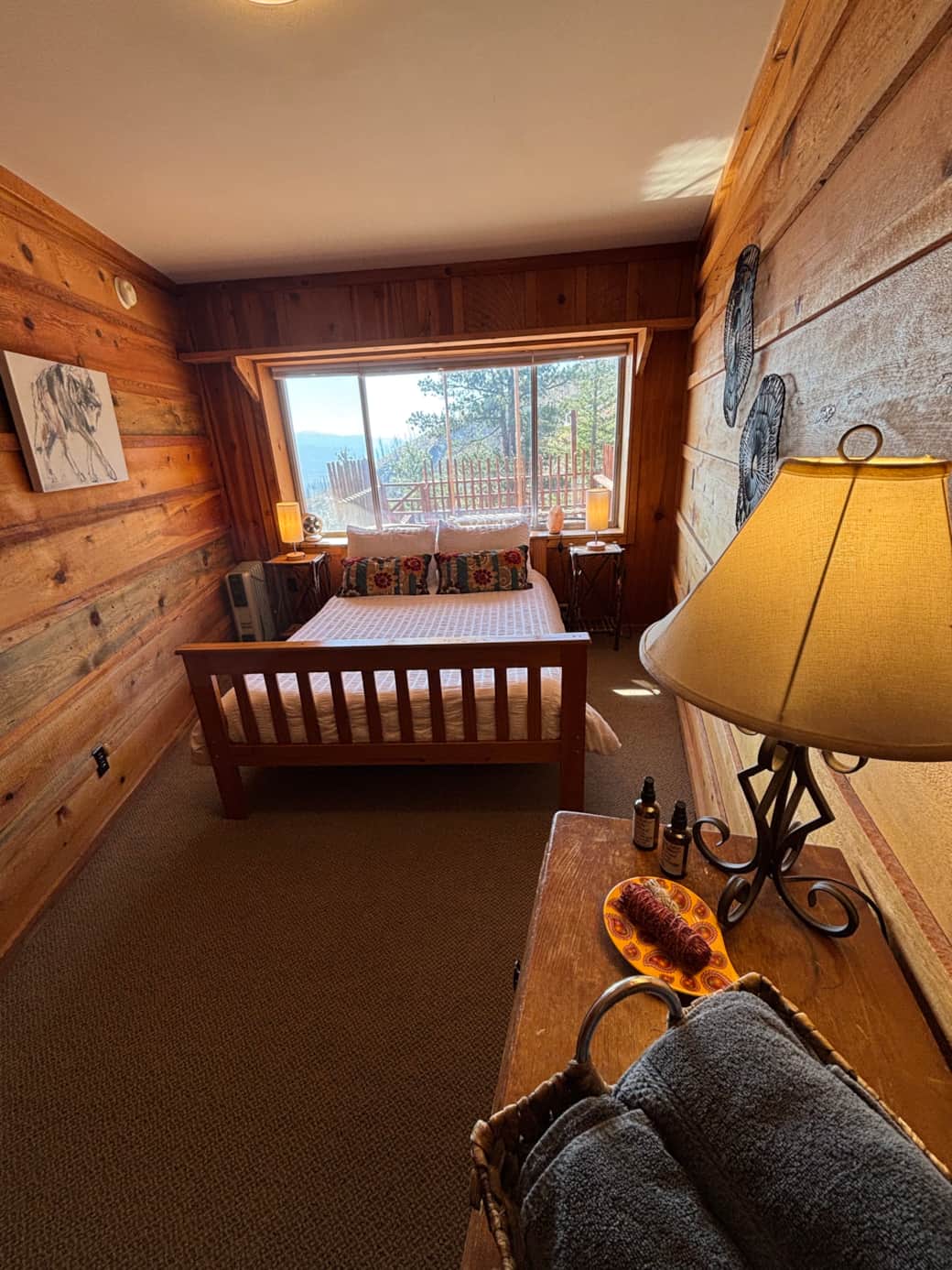 Middle room